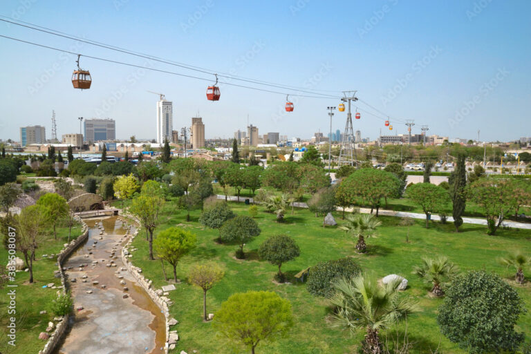 1000_F_385508087_gtUQkPa5WbaojCQbArYRsC7t31RX86Rf